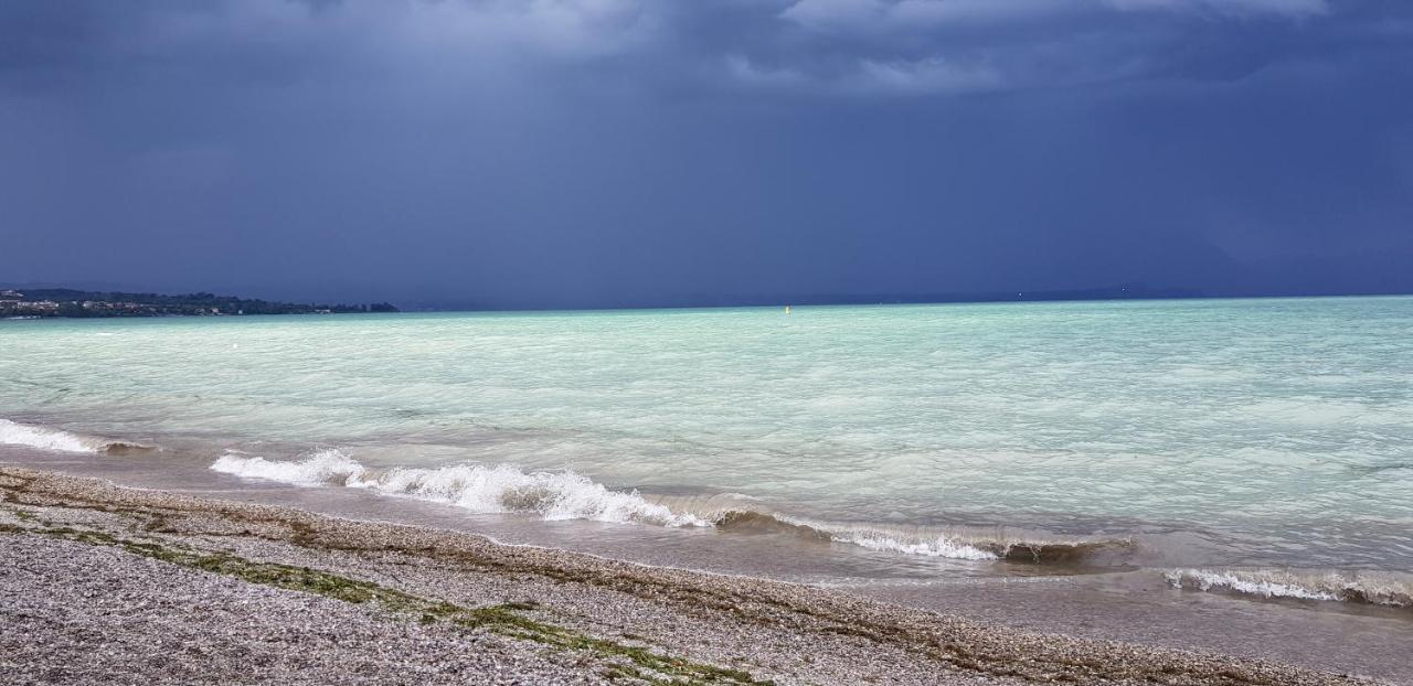 Manu Le Vele Casa Vacanze ديسينسانو ديل غاردا المظهر الخارجي الصورة